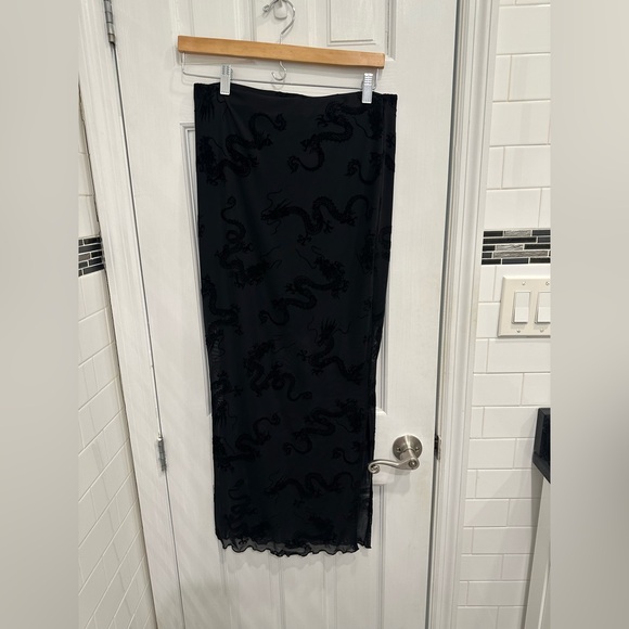 Dressed in LALA Enchantress Mesh Burnout Dragon Skirt - Black - Medium - Picture 4 of 6